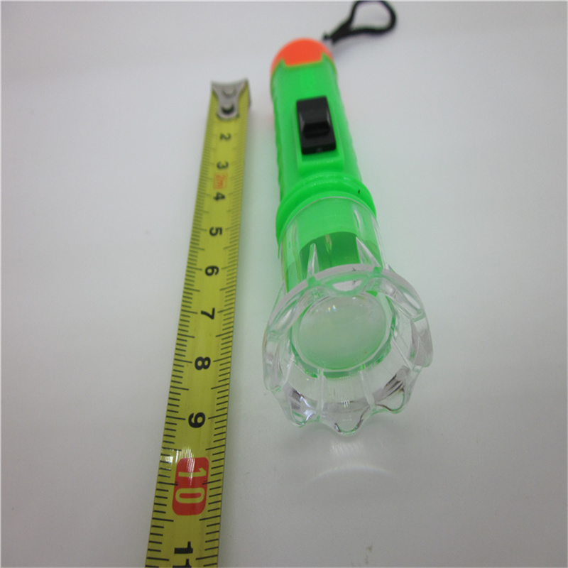 塑料小手电 发光玩具 方便携带挂绳电筒 批发实用礼品一元店 W-669 高高电子 E1-2963详情6
