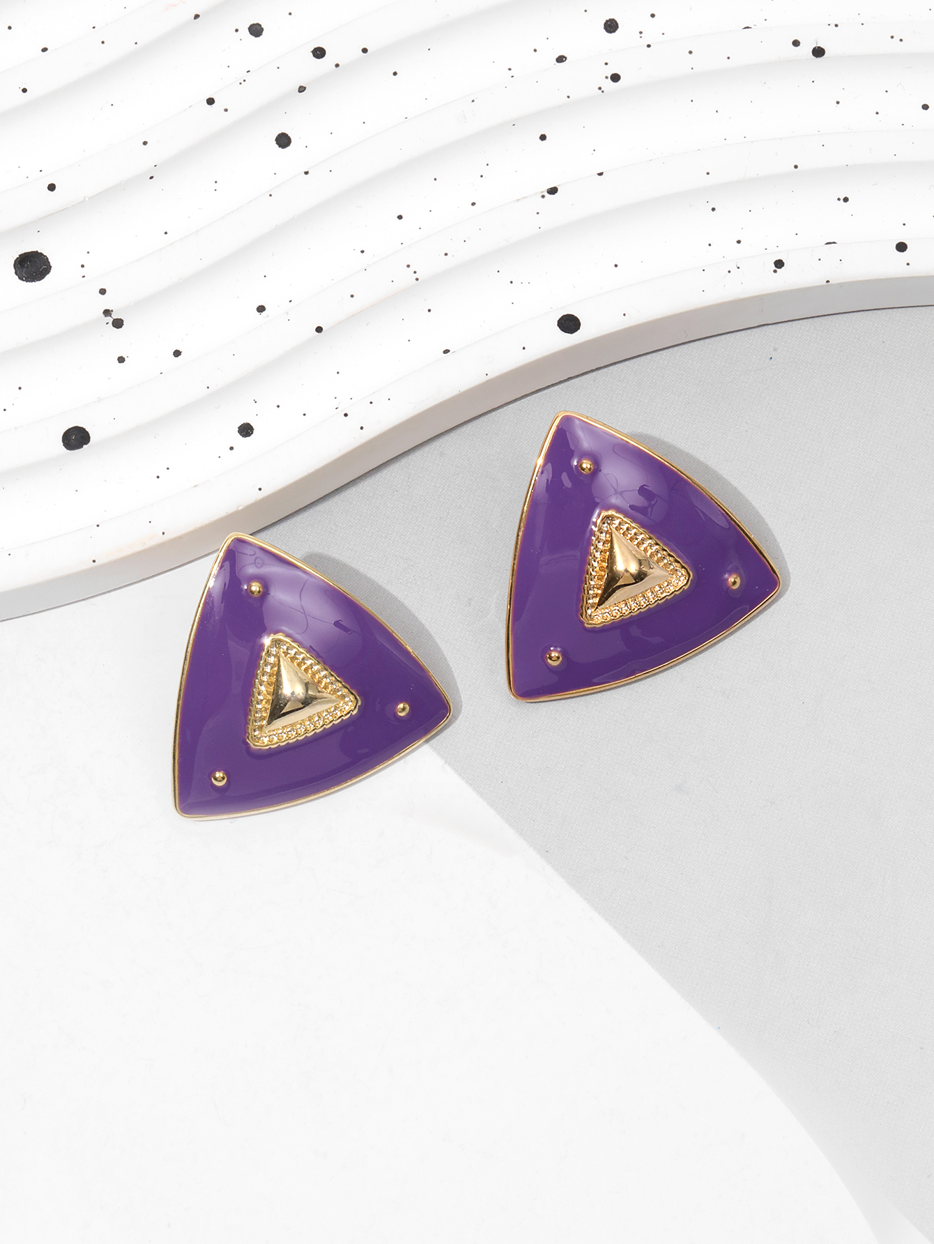 Vintage enamel earrings niche design sense high-end seaside resort niche unique earrings
