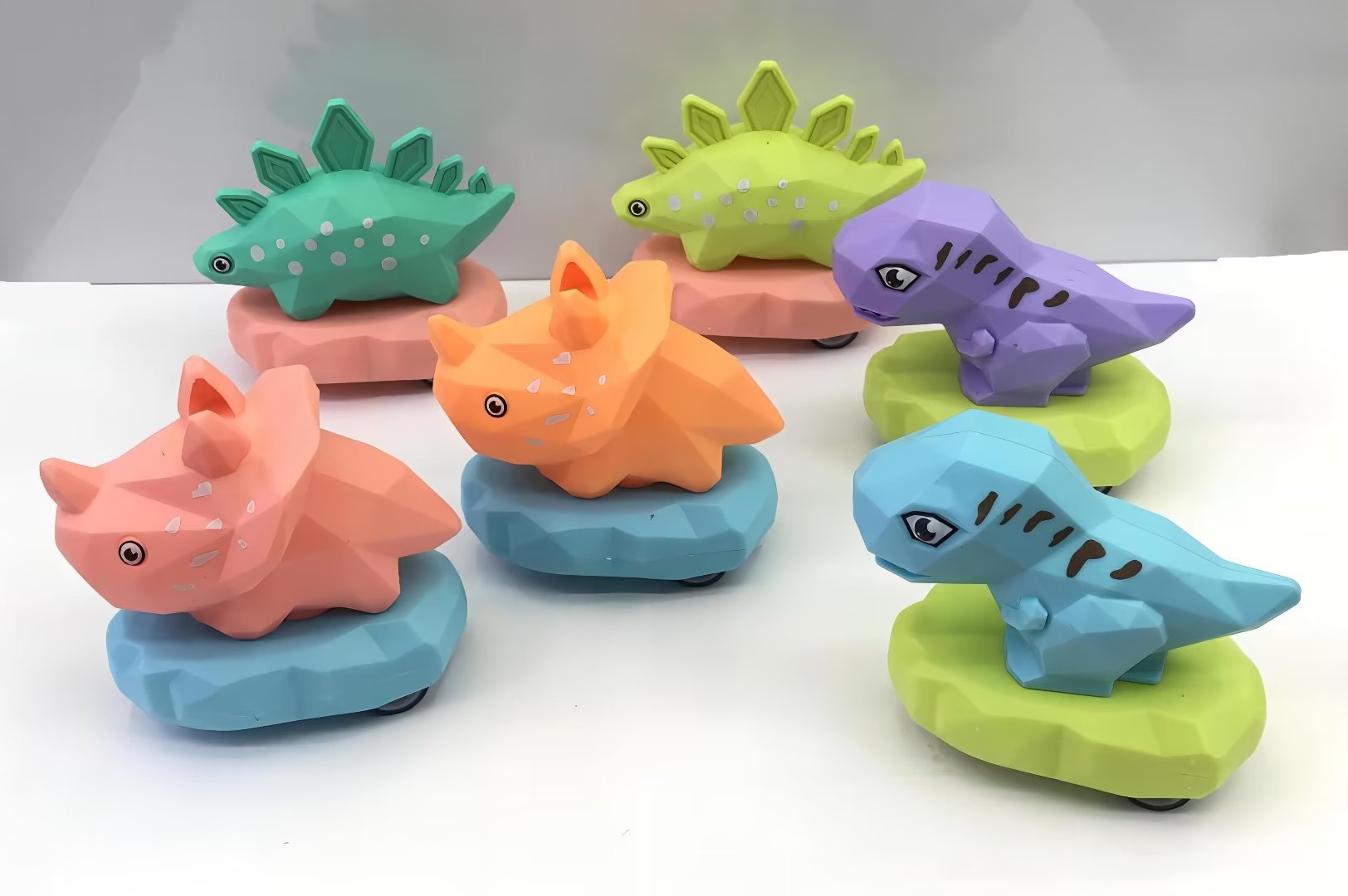 Macaron dinosaur rebound car Gashapon toy cartoon rebound car small gift Force toy car eggshell, colorful