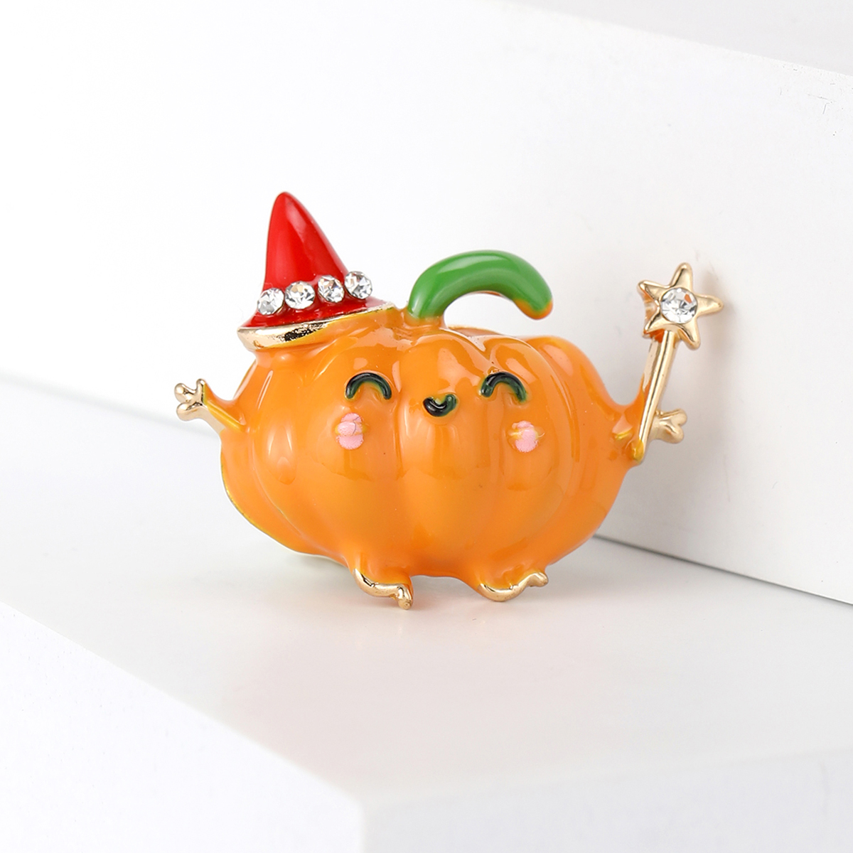 Ziyang Accessories 2023 High-end and Cute Christmas Pumpkin brooch, Women's personality and temperament, versatile and exquisite brooch, coat carver, corch, new Christmas creative alloy oil drop alloy Water diamond brooch, factory direct sales