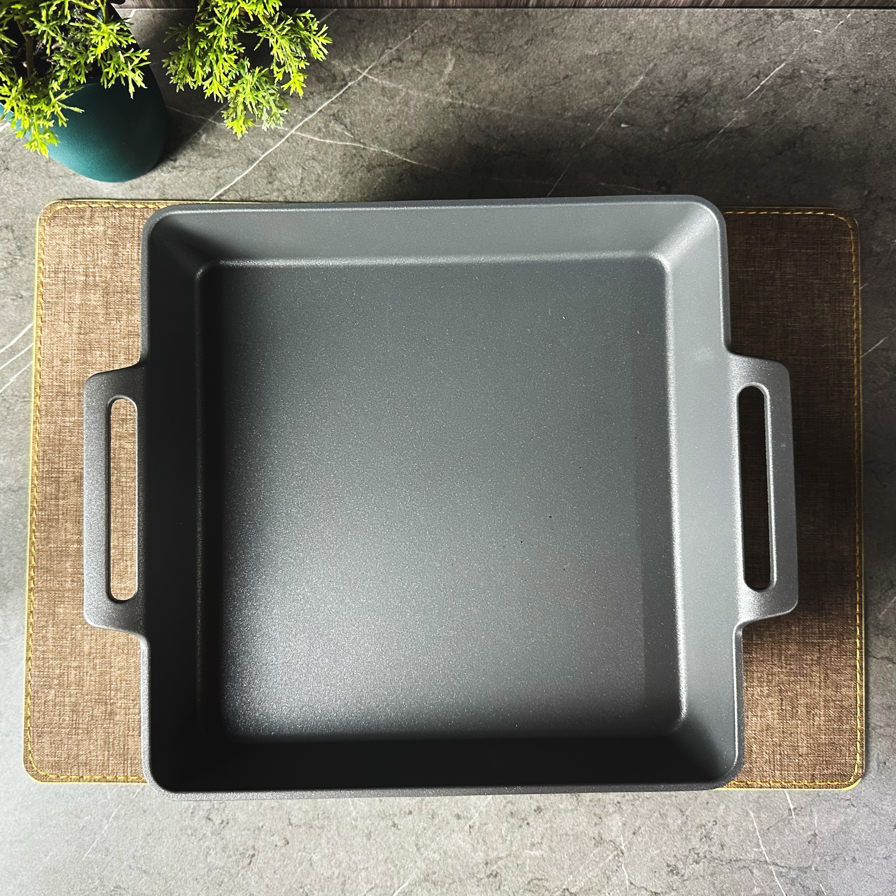 A 26cm square fish grill, barbecue grill and alcohol grill details Picture