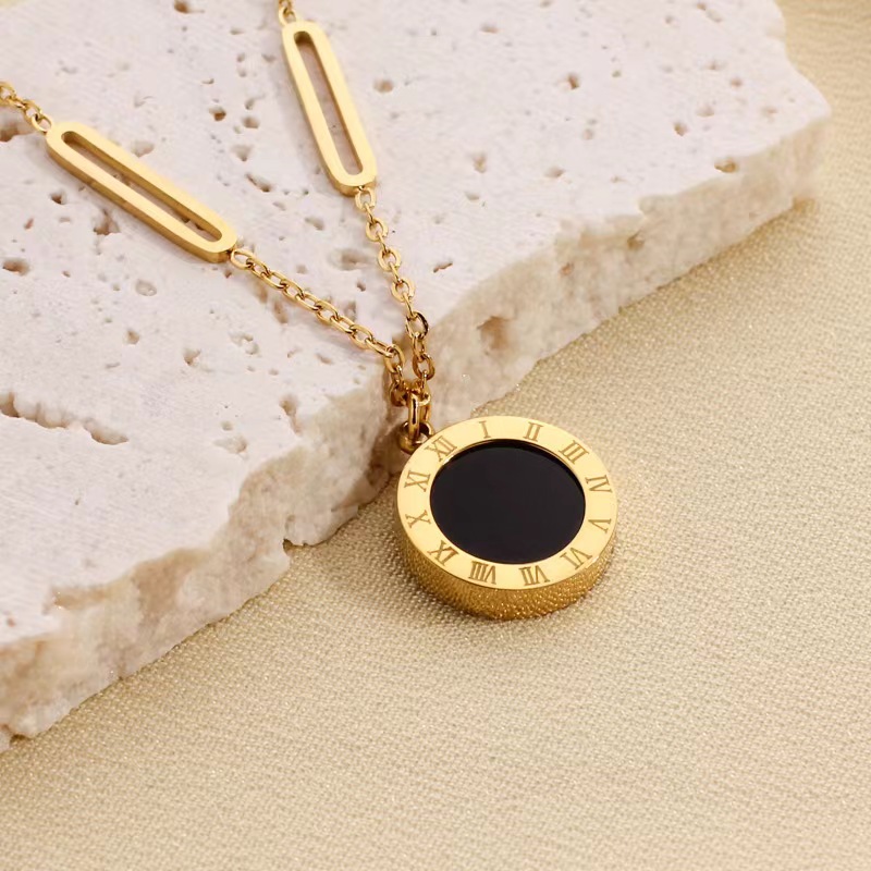 European and American titanium steel classic Roman numeral double-sided black and white mother-of-pearl necklace