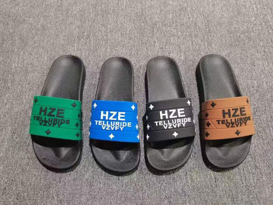 New summer fashionable and comfortable men's shoes for foreign trade, one-line flip-flops for bathing, flat flip-flops for men to wear outside Application Scenario