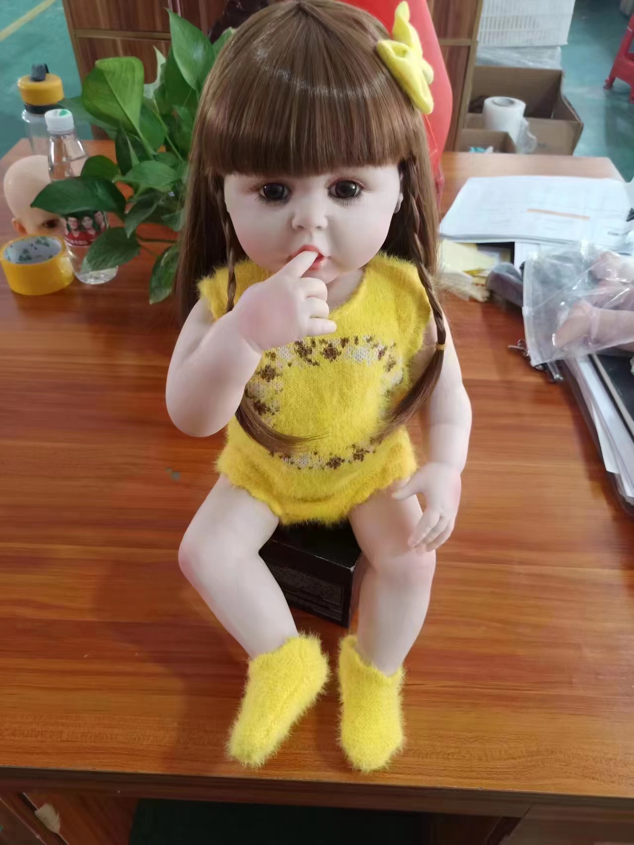The Rebirth doll, a fully silicone baby simulation doll, is a bestseller on AliExpress details Picture