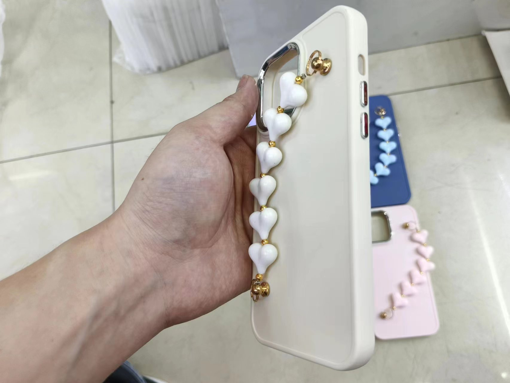 مربع العدسة المصغوطة بتركيب سلسلة الخرز المحبة Item Picture