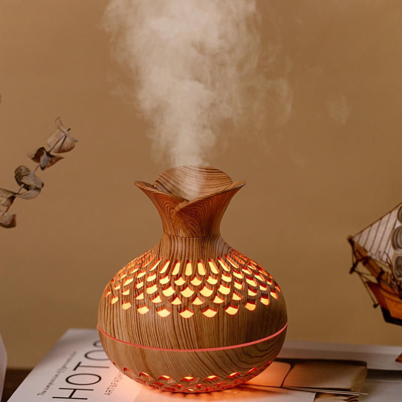 Cross-border new flower wood grain USB seven-color hollowed-out desktop water replenishment air purification spray humidifier