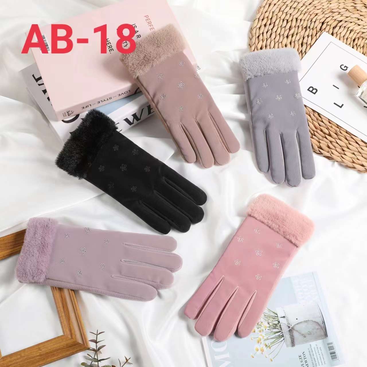 女士保暖手套细节图