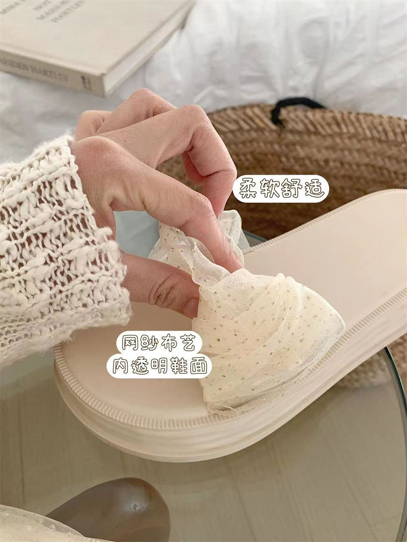 New summer thick-soled flip-flops in a fairy-like style, made of mesh fabric, are now in stock at the factory for anti-slip outerwear details Picture