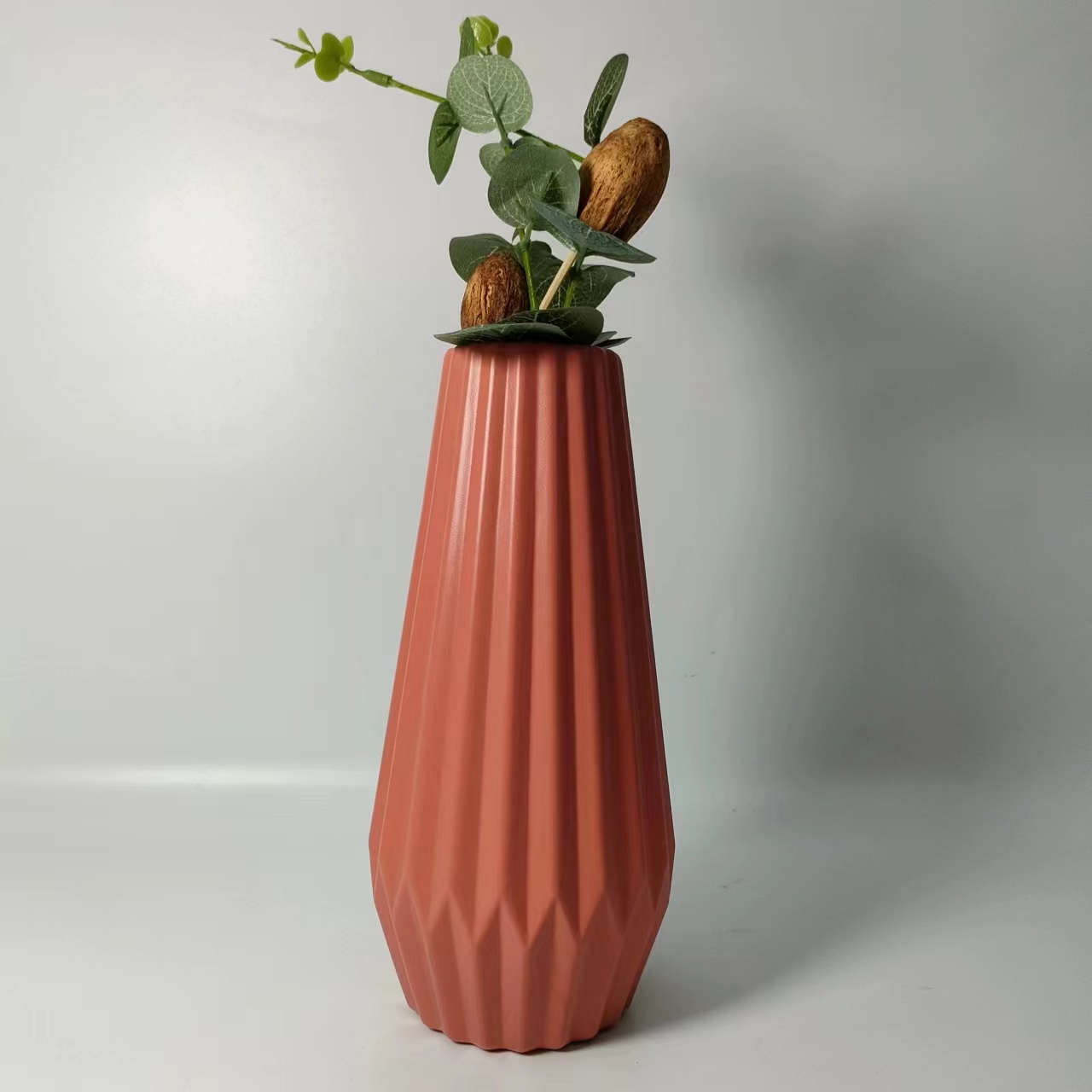 Plastic vase imitating glass, anti-drop, Nordic-style plastic vase, home flower arrangement, living room, bedroom, home decoration details Picture