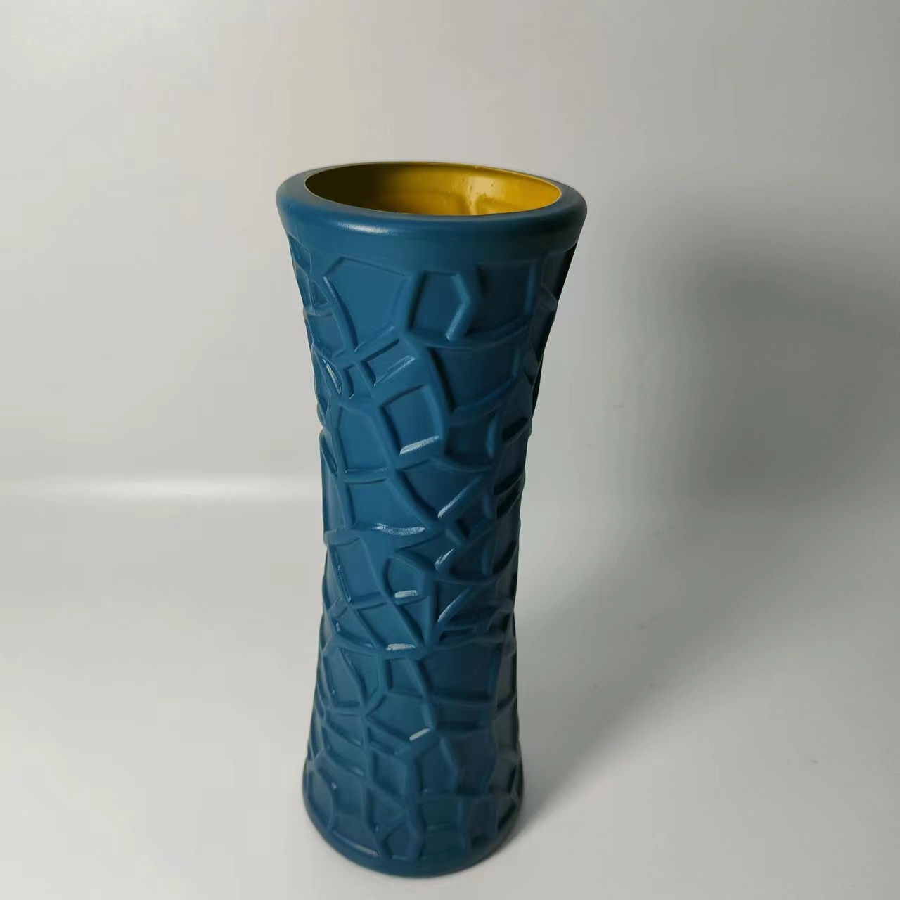 European-style simple and randomly patterned plastic vase, creative home decoration flower arrangement and flowerpot Item Picture