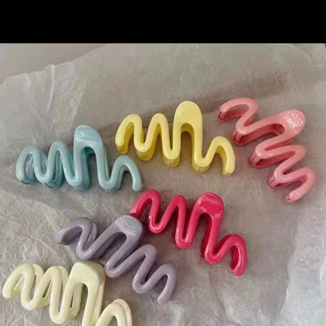 Coffee-colored hairpin, fashionable, simple and versatile, large shark clip at the back of the head, Korean hairpin headwear, hair clip wholesale 1223