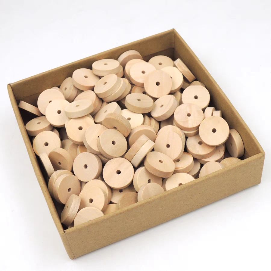 Jiehao's best-selling jewelry accessories include natural wood-colored round wood chips, abacus beads, and wooden toy accessories detail image 4
