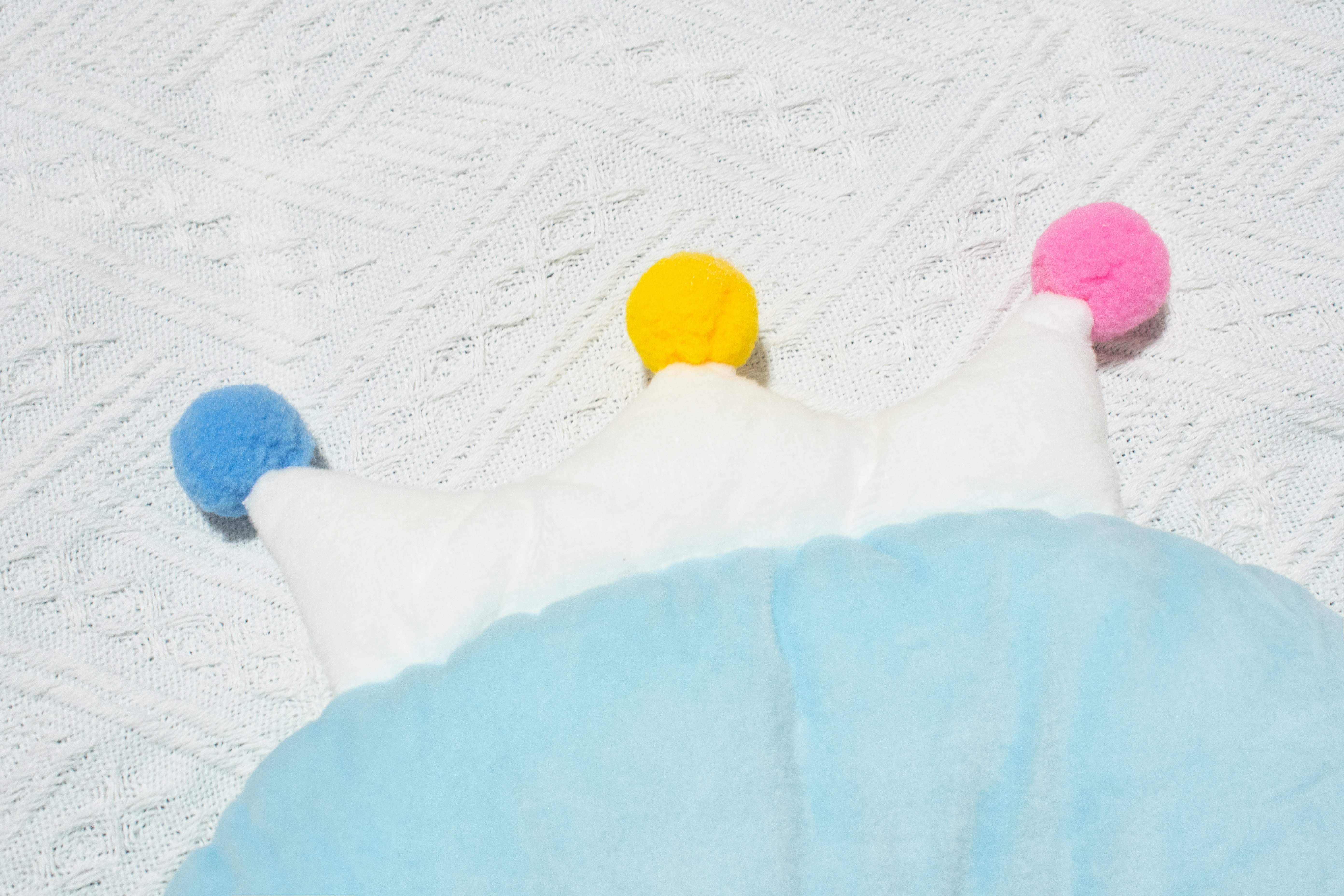 婴幼儿枕头柔软舒适皇冠定型枕卡通0-1岁新生天鹅绒宝宝睡眠健康详情图5