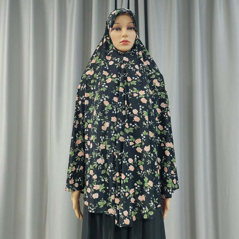 New fashionable and best-selling women's large-sized Muslim headscarf with printed floral patterns from the Middle East, Europe and America Specification image