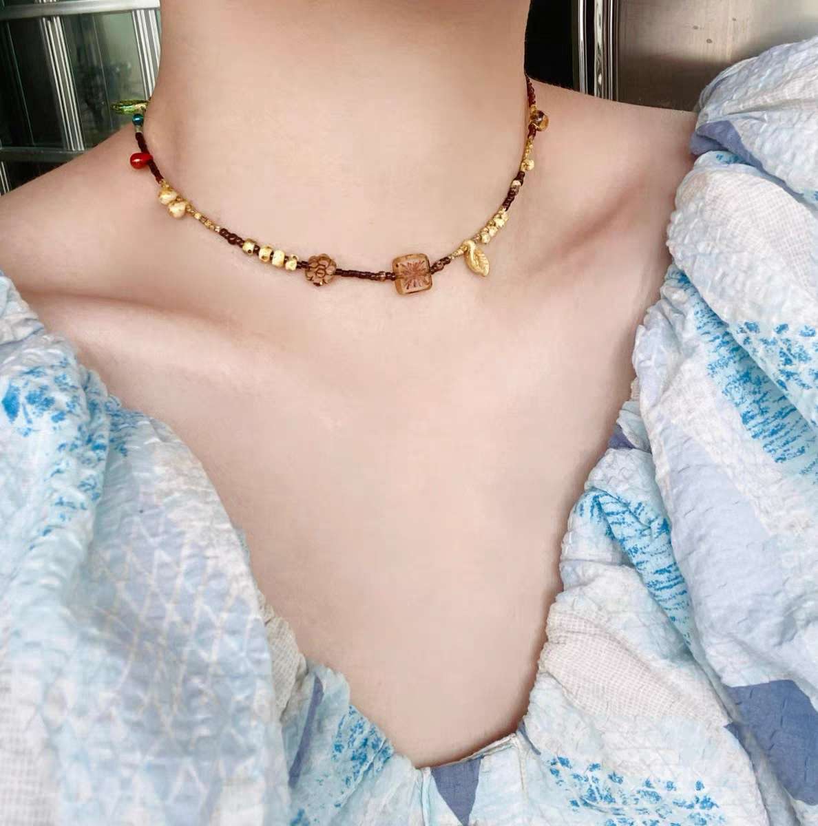 s925扣进口捷克珠锁骨链原创设计手工森系项链琥珀色串珠小众轻奢详情图3