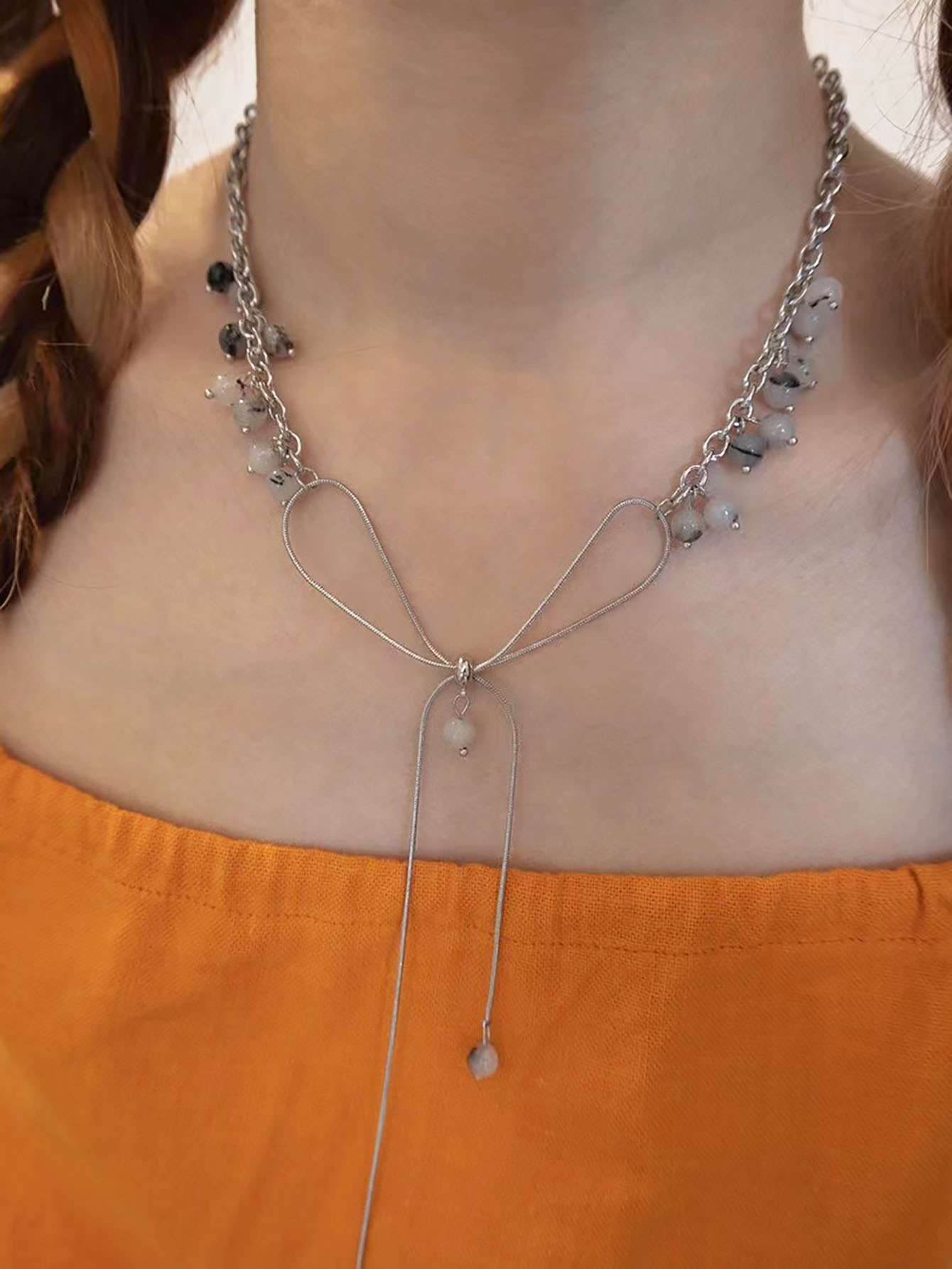 法式高级设计斑点球水晶串珠蝴蝶结绑带锁骨链 长项链 颈链个性时尚图