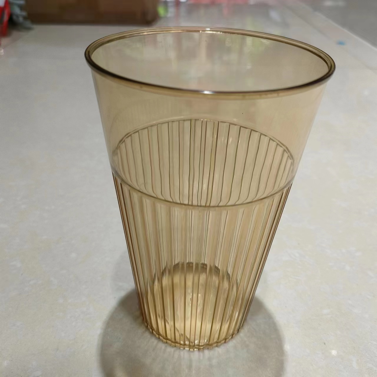 Simple Nordic mouthwash cup, home couple's washbasin cup set, colorful plastic water cup, toothbrush cup Application Scenario