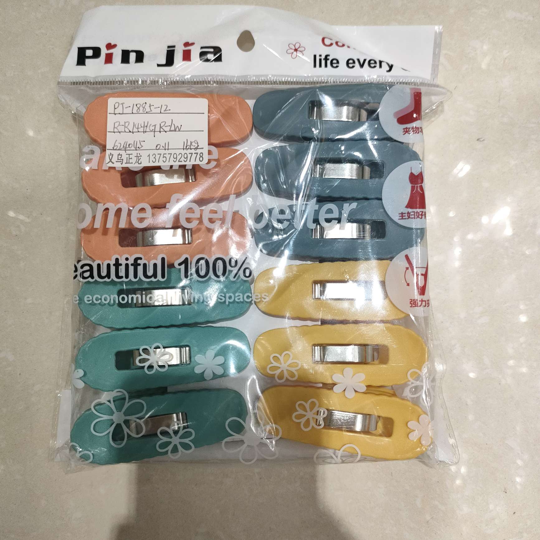 Super value creative plastic clips, clothes drying clips, windproof clips, drying clips, plastic clips, clothes drying clips 12 pieces each Application Scenario