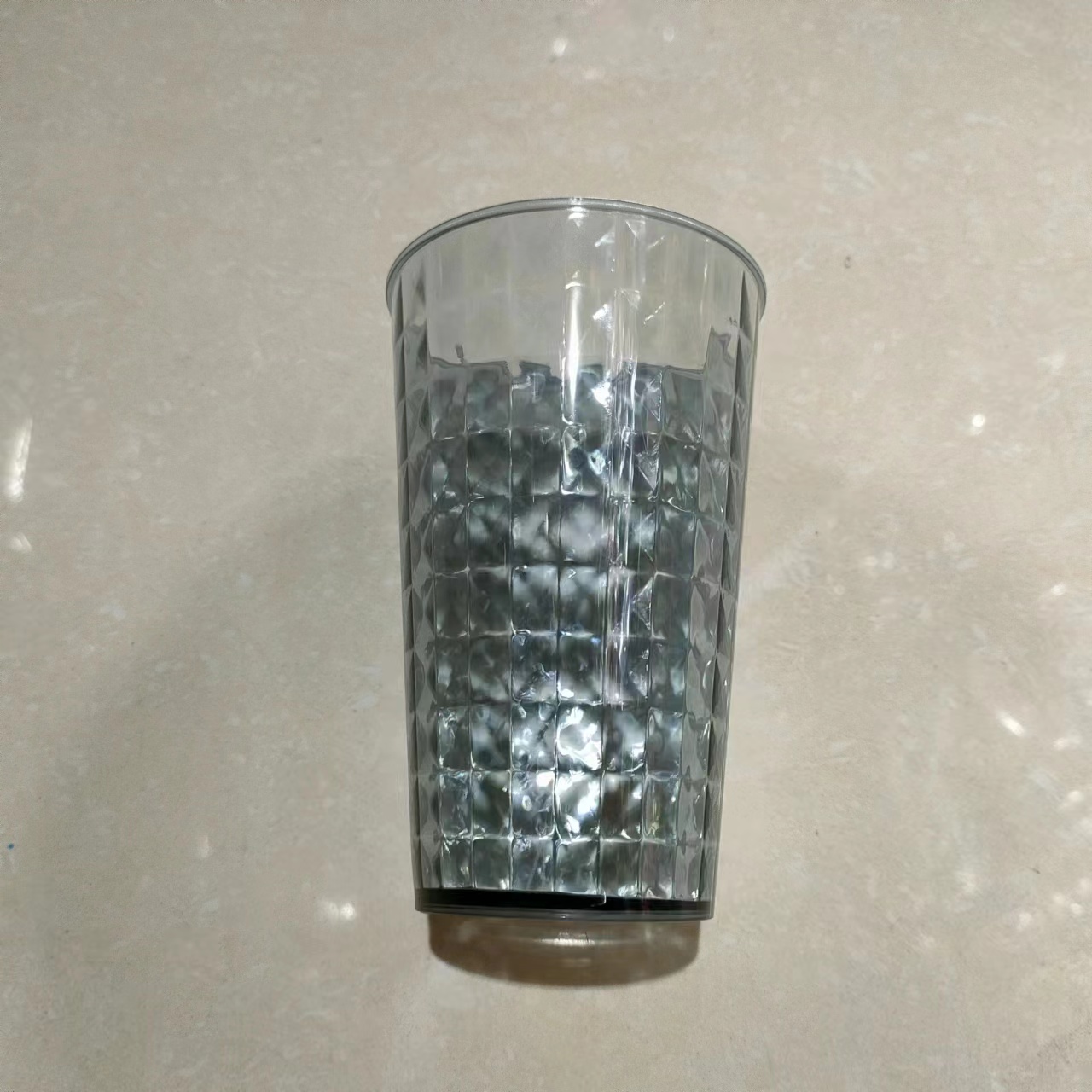 Simple Nordic mouthwash cup, home couple's washbasin cup set, colorful plastic water cup, toothbrush cup details Picture