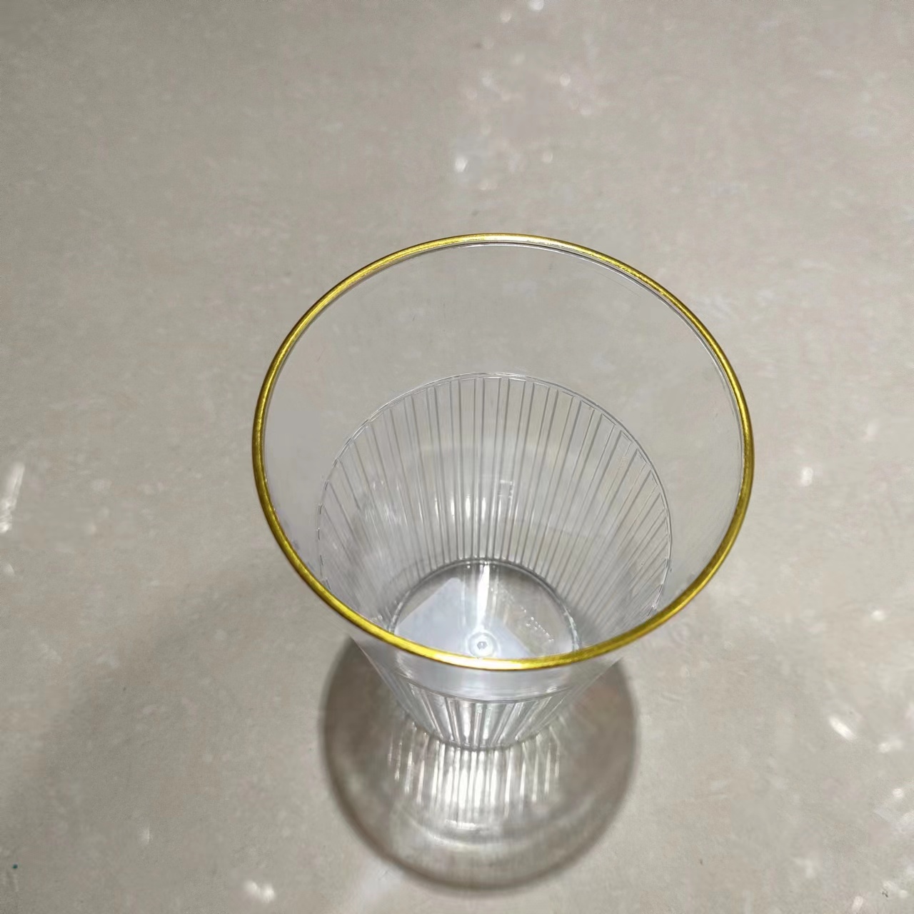 Simple Nordic mouthwash cup, home couple's washbasin cup set, colorful plastic water cup, toothbrush cup (with gold edge)