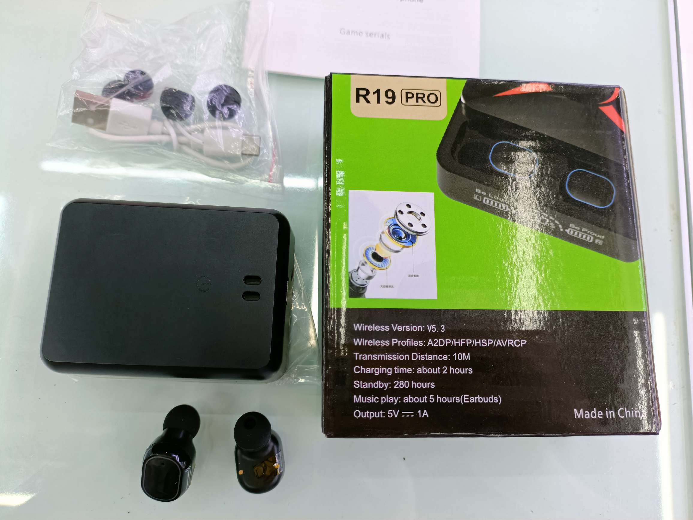 M90PRO cabin push-pull Bluetooth headset /R19Pro cabin push-pull Bluetooth headset with light Application Scenario