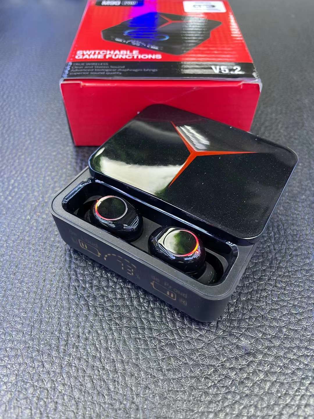 M90PRO cabin push-pull Bluetooth headset /R19Pro cabin push-pull Bluetooth headset with light details Picture