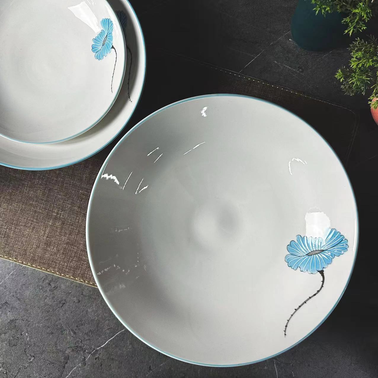 Blue Lotus Series High-end outlined and decked Ceramic small foot Bowl Set 8-inch, 10-inch, 12-inch thickened durable hotel use household hotel ceramics Item Picture