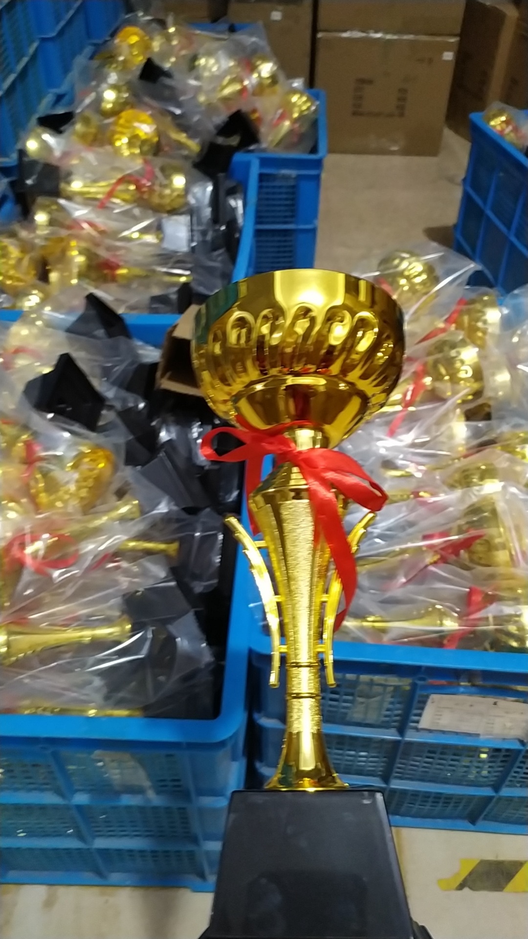 Golden Trophy (20-Year Factory Store) describe pic - 7