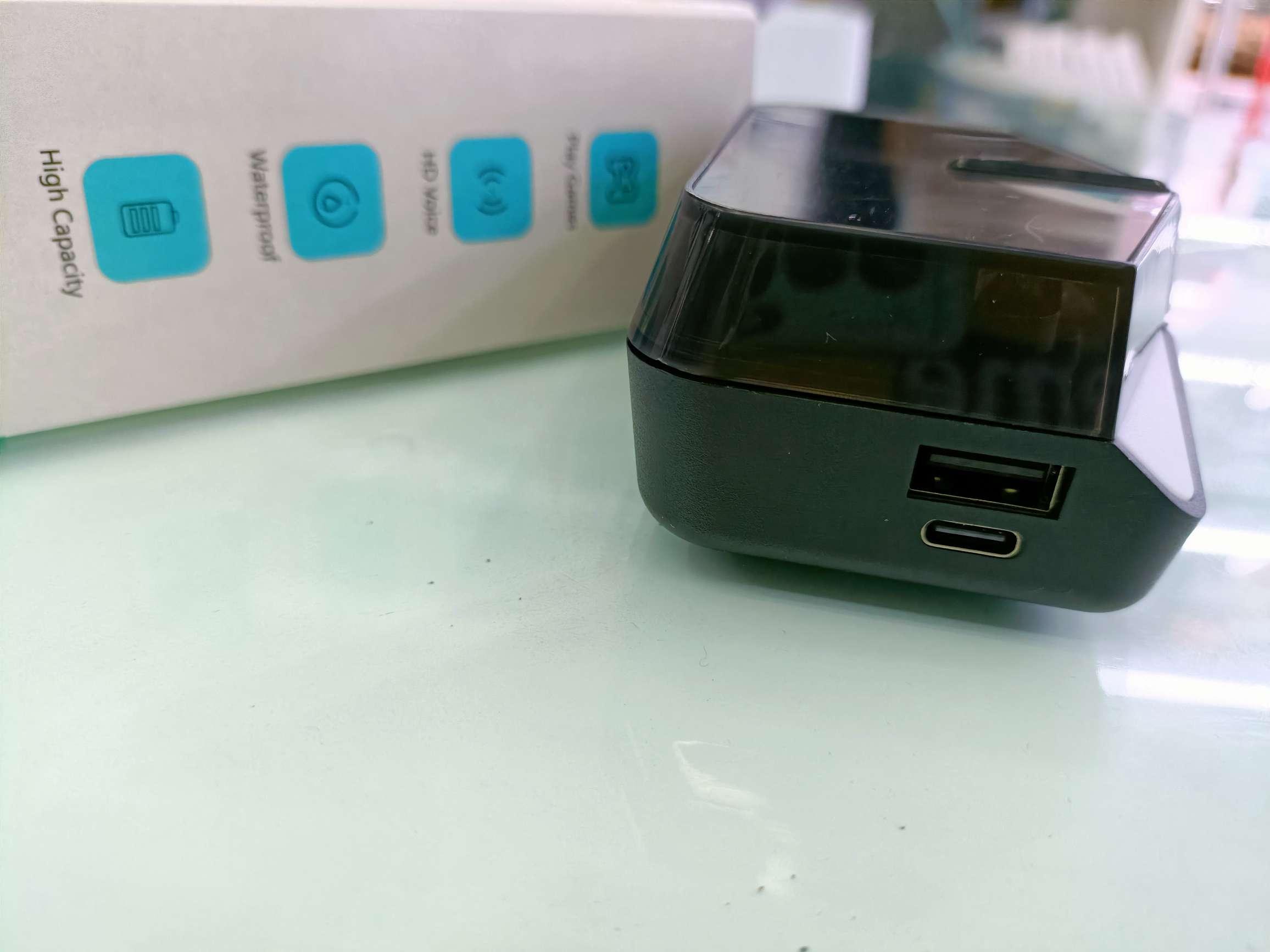 The M28 Bluetooth headset lights up the cockpit digital mirror Application Scenario