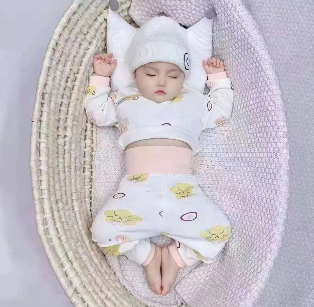 秋冬款 
宝宝保暖纯棉套装 
四个码子 66-73-80-90 
一手四套起批详情图4