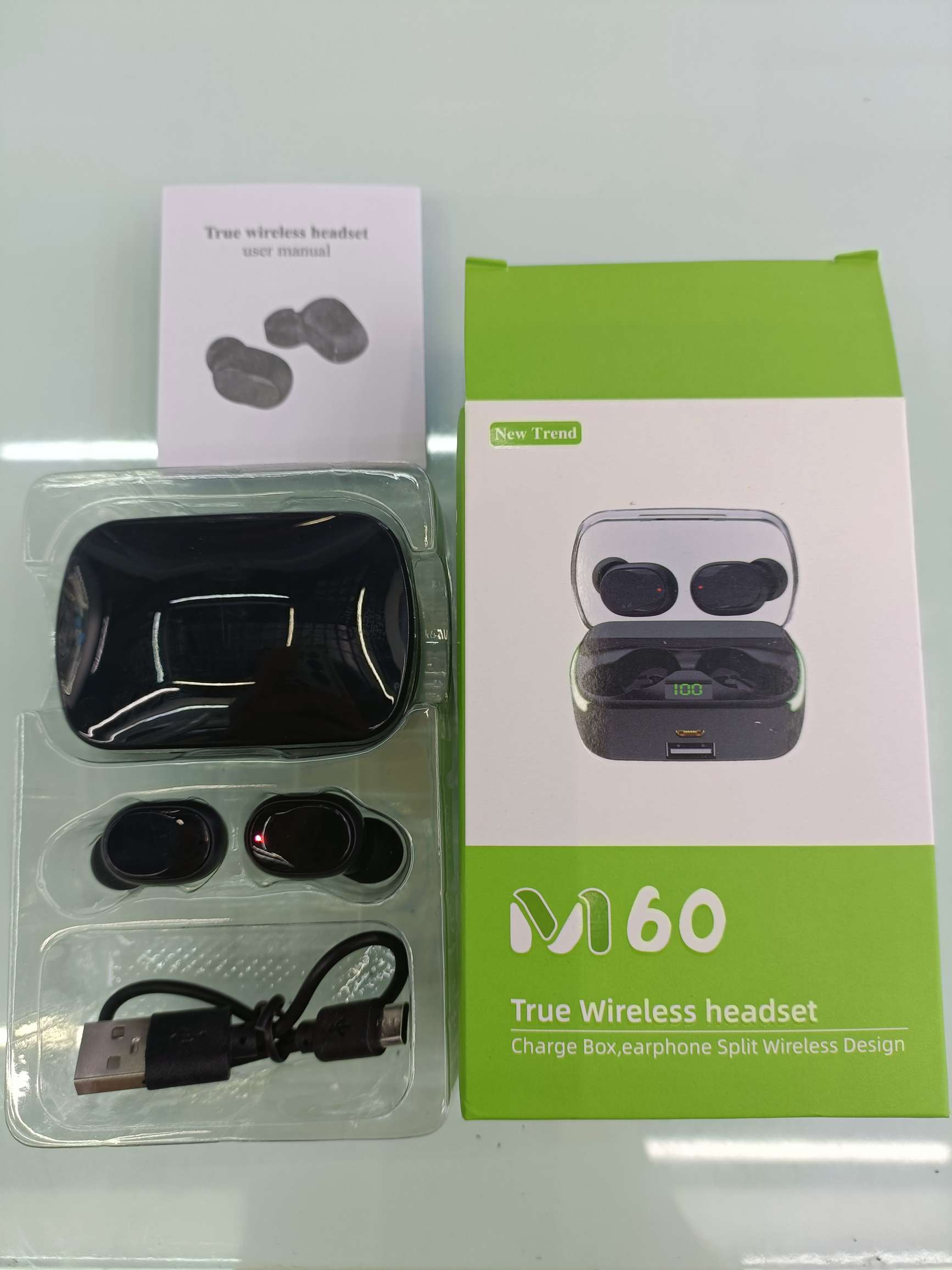 M60 Bluetooth headphone /Pro60 Bluetooth Headphone /E10S Bluetooth Headphone Side light strip The cockpit charging headphone side light strip full figure