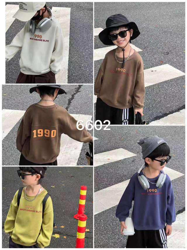 中童 秋款上新 圆领卫衣 
五个码子100-110-120-130-140
精品好质量
低价批发详情图2