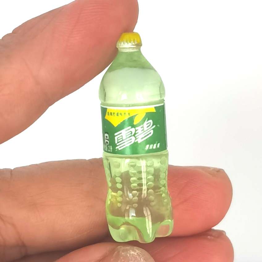 Simulation toys, food toys, ornaments, pendants, Tietiele supermarket, convenience store, cola, Pepsi, Sprite, Fanta, Merinda, diy bottles, wine bottles, beverage bottles Specification image