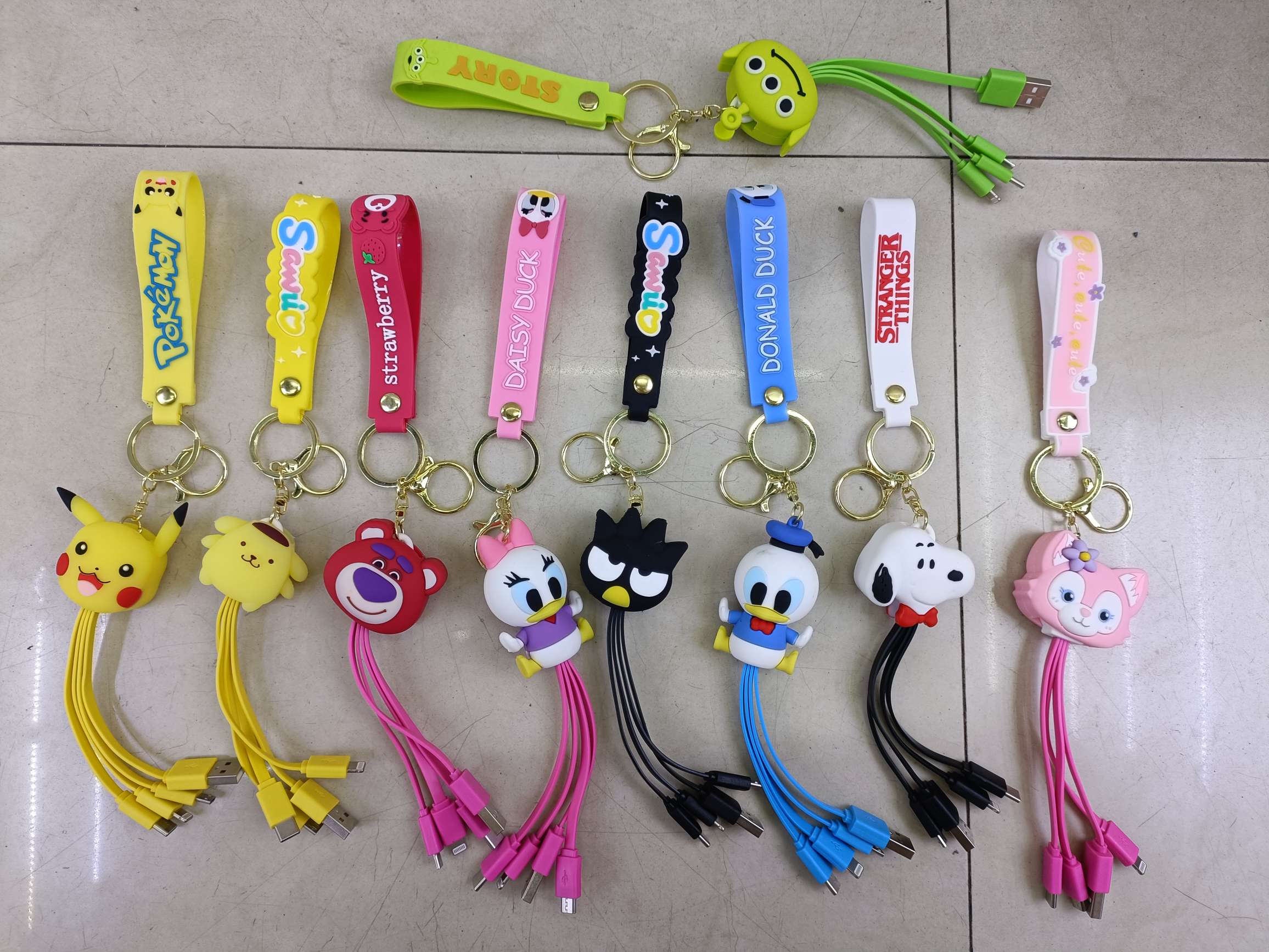 Cartoon keychain data cable 4-in-1 data cable Portable data cable full figure