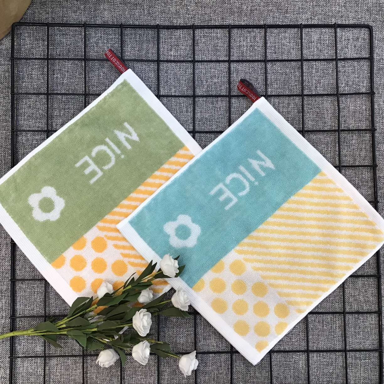 25*25cm pure cotton jacquard square towel, kindergarten saliva towel, face wipe small square towel detail image 18