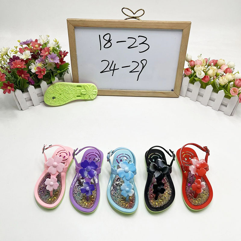Custom-made factory for new PVC flip-flops for girls and children, as well as casual beach shoes Item Picture