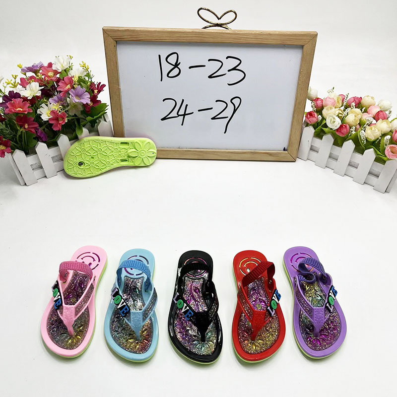 Custom-made factory for new PVC flip-flops for girls and children, as well as casual beach shoes Specification image