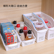 YAMADA日本进口收纳筐桌面零食杂物塑料长方形镂空置物篮橱柜带轮浴室收纳篮带后轮的收纳箱 白色