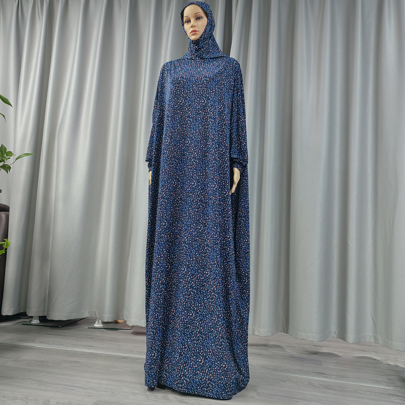 Cross-border factory direct sales, elegant women's dress with printed hooded scarves, printed small floral patterns, high-quality pure cotton fabric, long robe dress and scarf style Application Scenario
