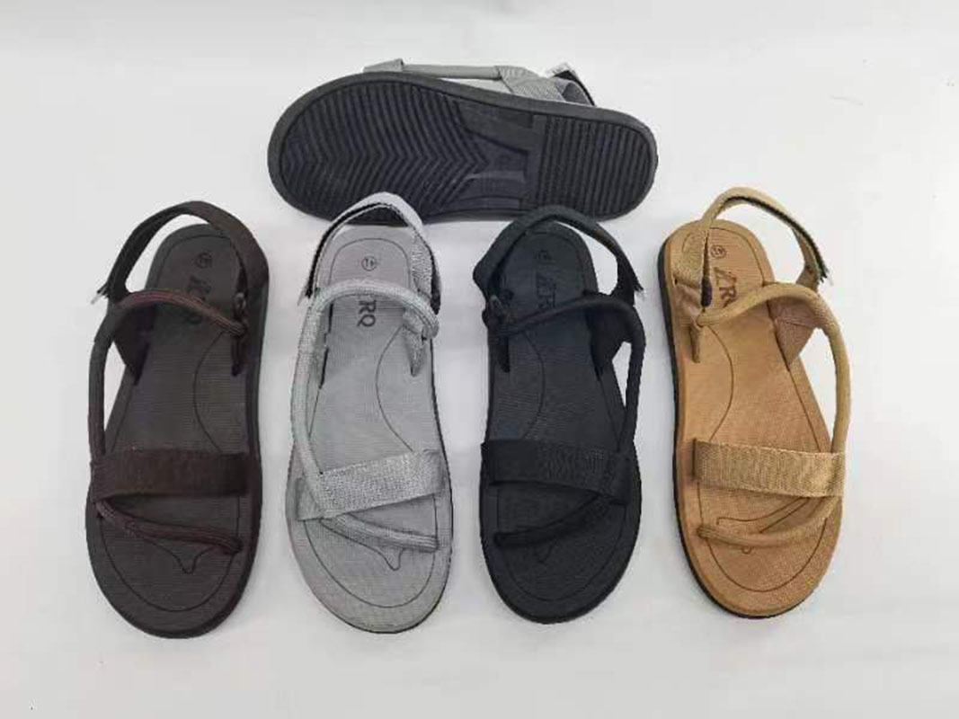 Custom-made anti-slip flat beach shoes for men and women in the new summer EVA sandals for foreign trade Specification image