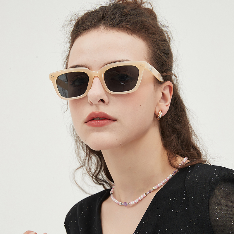 Temperament Europe And The United States Retro Small Square Frame Cross-Border Sunglasses Ladies Ins Wind Daily Outdoor Glasses 5452 details Picture