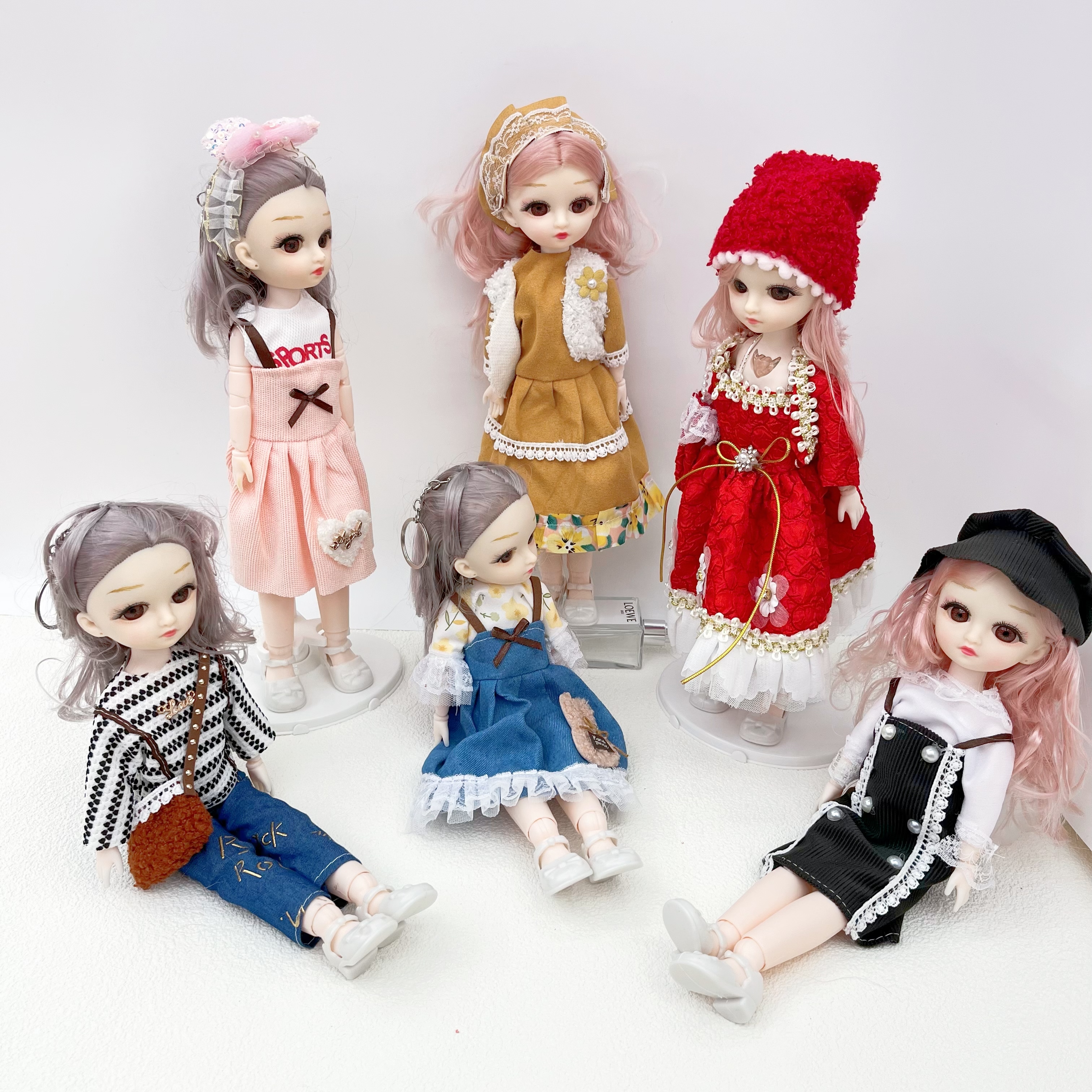 The 30CM Barbie music and light doll is detachable pic 3