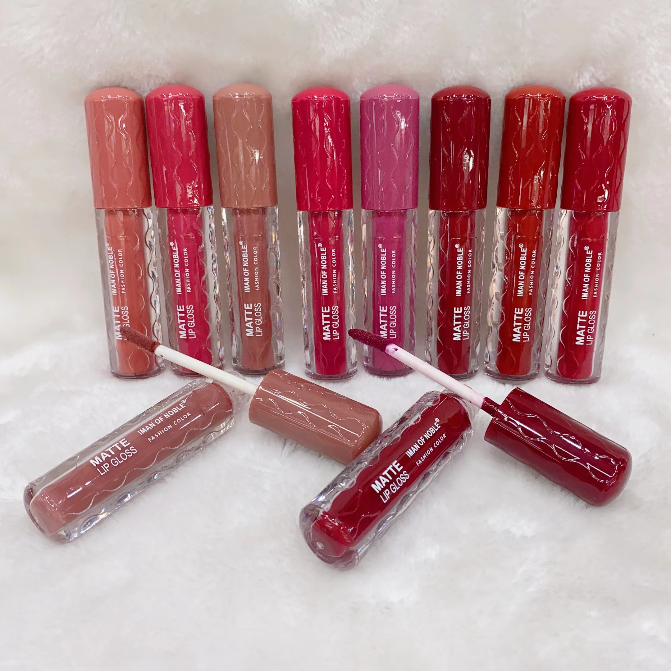 IMAN de NOBLE2023 nueva copa no manchada brillo labial textura humectante no se seca nuevo brillo labial de ocho colores Item Picture