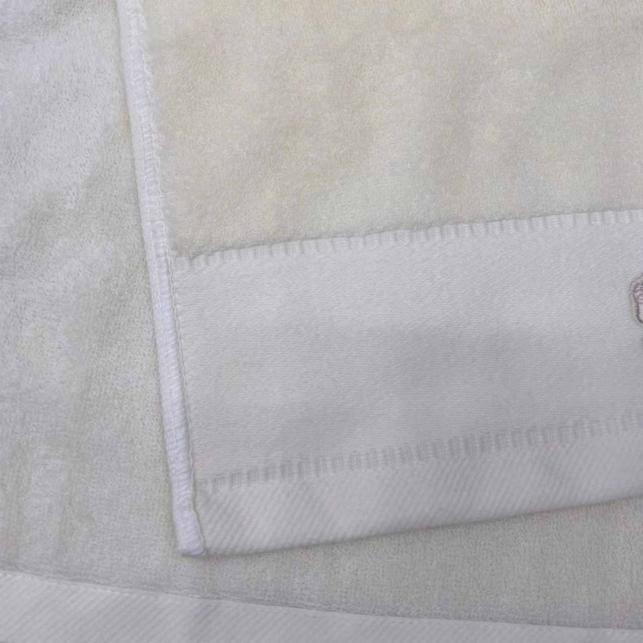 Shenduo Real Madrid towels, solid color satin edge high-end towels, gift towels, hotel towels pic 4