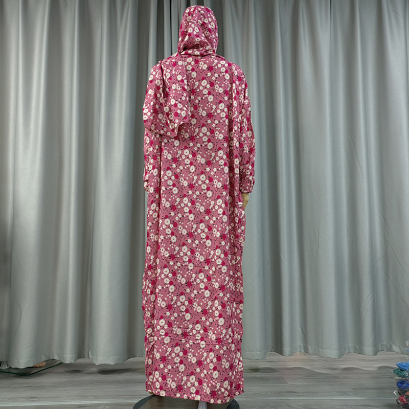 Middle East cross-factory wholesale of Middle East, European and American hooded scarves, traditional fashion, trendy printed large flower dresses, long sleeves, cotton details Picture