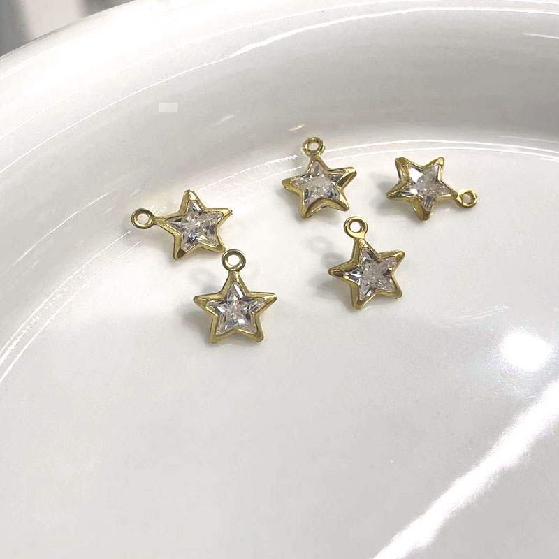 Five-pointed star zircon accessory, white single pendant with edge copper accessory, zircon claws can be made into earrings Item Picture