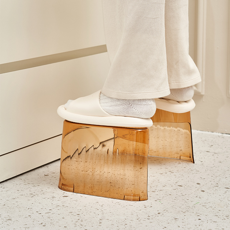 Thickened anti-slip toilet stool for household bathrooms, adult and children's footstool, footrest stool, plastic toilet seat stool Application Scenario