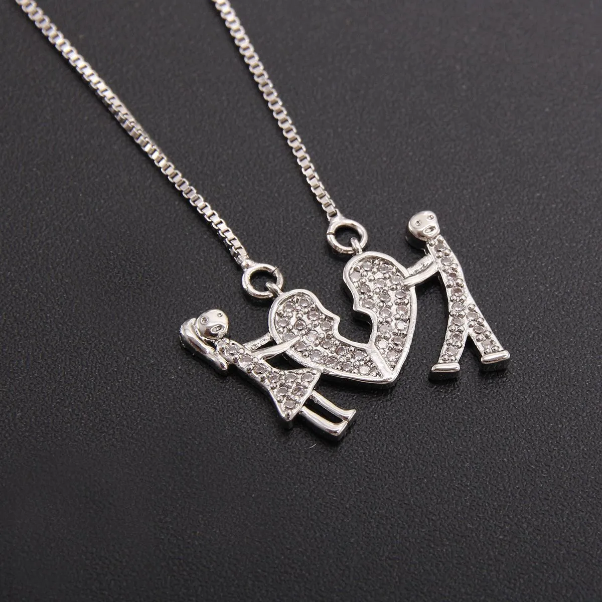 Heartwarming and cute cartoon children pendant necklaces, women's personalized accessories, cross-border wholesale supply detail image 6
