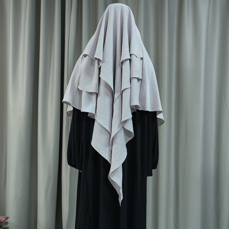 Nueva fábrica transfronteriza venta directa multicolor mujeres musulmanas color sólido nida hijab anterior tres largos estilos de moda en europa y américa nuevo hijab estilo étnico diario Application Scenario
