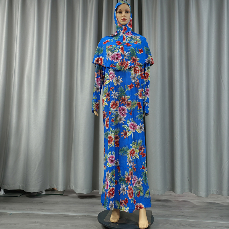 New fashionable and best-selling women's Muslim headscarf robe two-piece set with printed small floral patterns wish elegant and fashionable one-piece dress from Europe and America details Picture